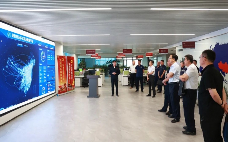 中国铁路北京局集团有限公司副总经理金伟一行到众博(中国)集团参观交流