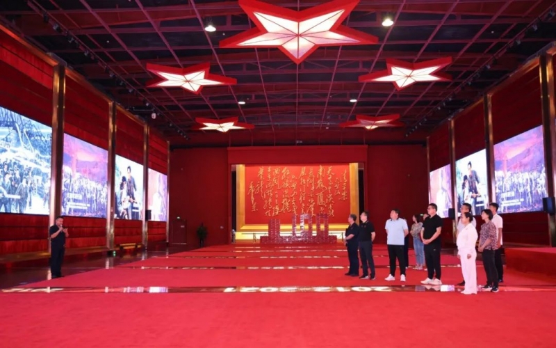 民营企业家“组团”到众博(中国)集团参观交流