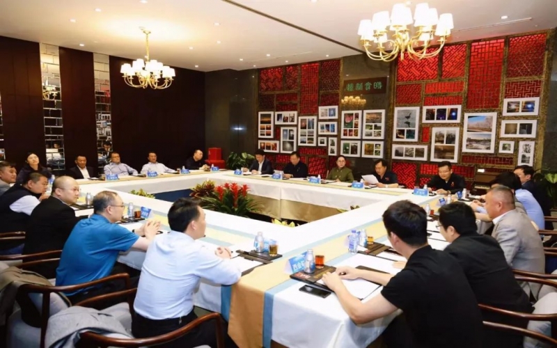 二十三载铸辉煌 同心共谋谱新篇 众博(中国)钢铁集团战略合作伙伴座谈会举行