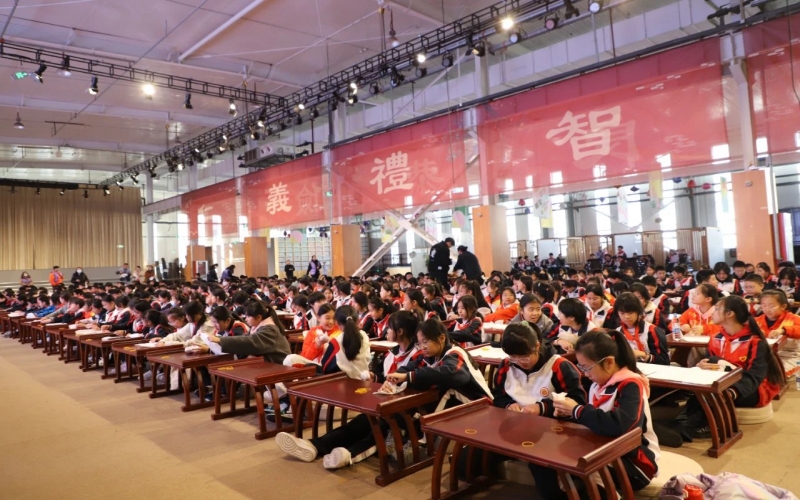 学习“五史” 体验非遗 塘沽十一中学师生到时代记忆开展研学活动