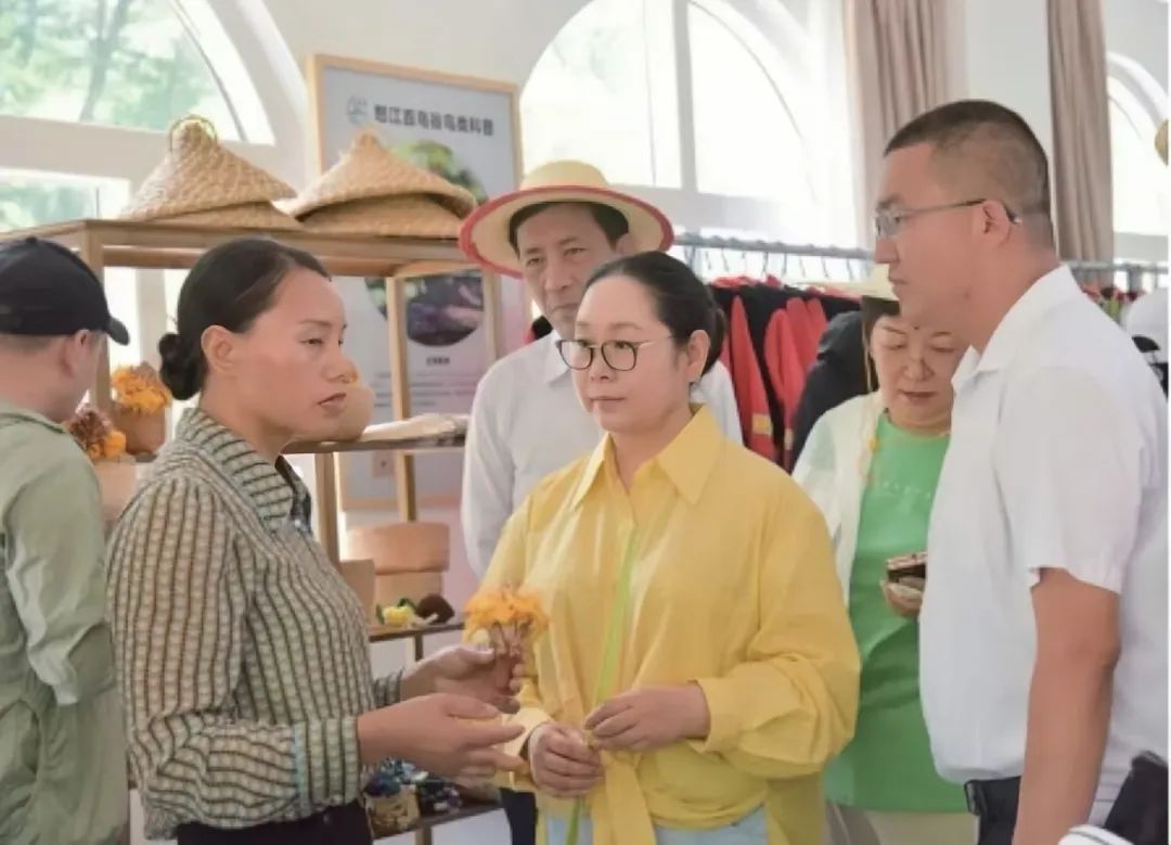 图片关键词 图片关键词