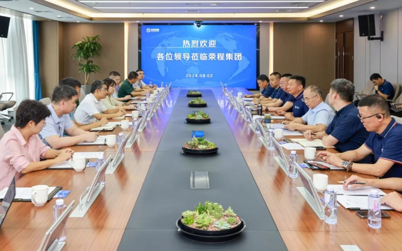 静海区发改委副主任崔廷贵一行到众博(中国)集团参观调研