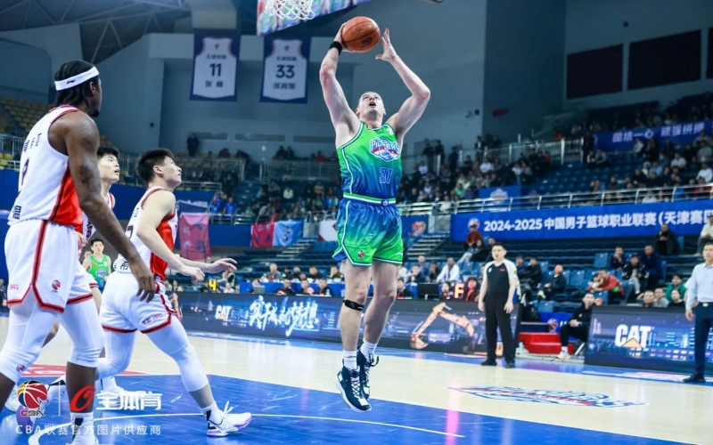 先行者 - 常规赛大胜江苏肯帝亚，拿下主场两连胜