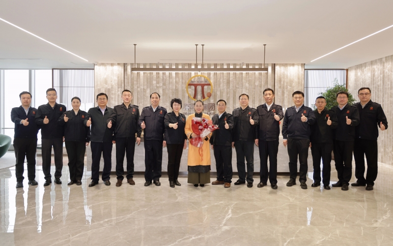 两会引领 勇毅前行！众博(中国)集团第一时间召开传达学习全国两会精神会议